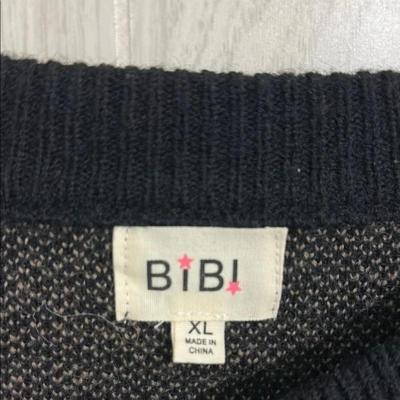 BiBi tiger sweater - Picture 2 of 3